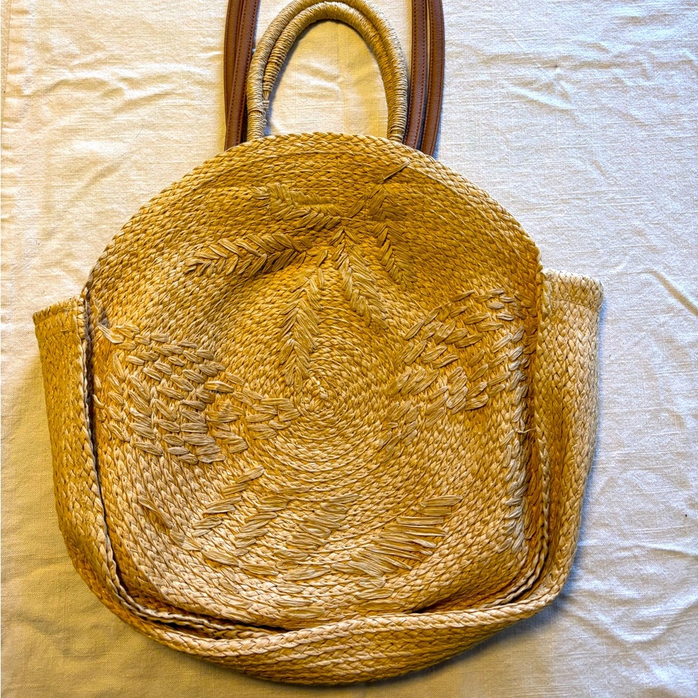 Rattan Circle Beach Bag